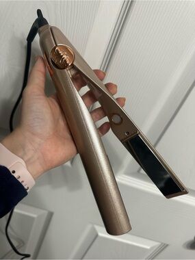 TYME Flat Iron Hair Straightener in Rose Gold and Black Accents